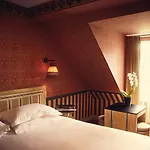 Du Bourg Tibourg 4* Paris