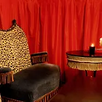 Du Bourg Tibourg 4* Paris