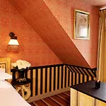 Du Bourg Tibourg 4* Paris