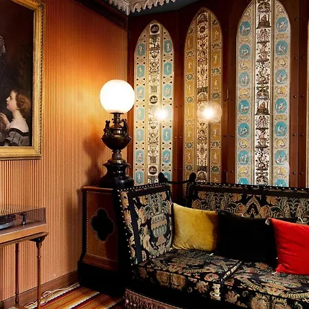 Bourg Tibourg - Marais Hotel 4*