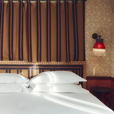 Bourg Tibourg - Marais Hotel