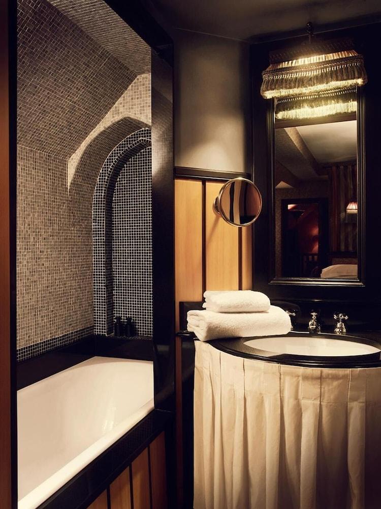 Bourg Tibourg - Marais Hotel 4*