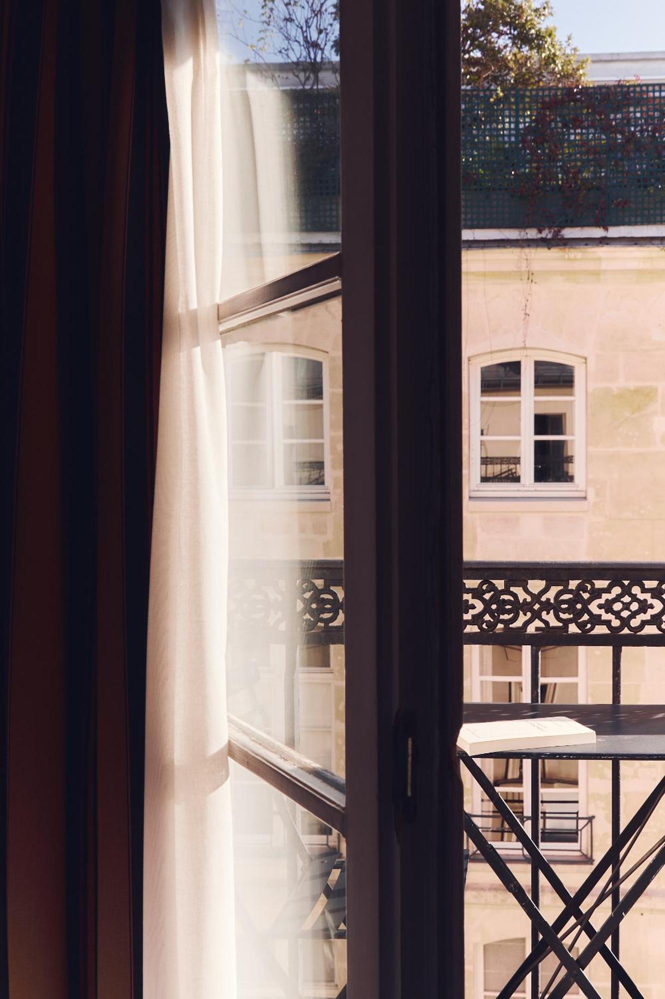 Hotel Du Bourg Tibourg Paris